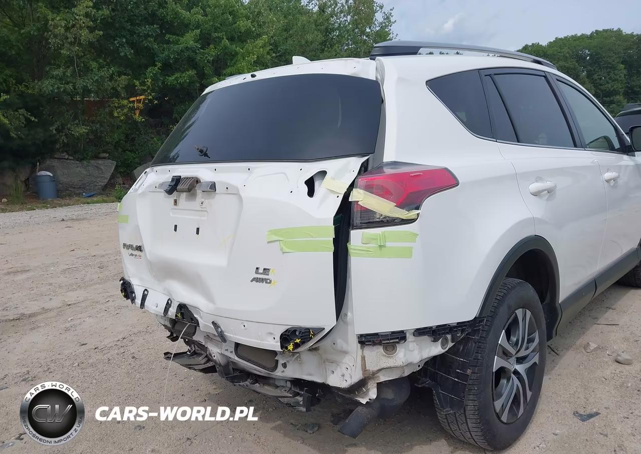 2018 Toyota Rav4 Le VIN:JTMBFREV1JD248736 - 18