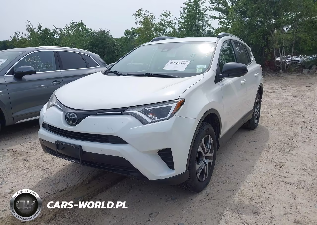 2018 Toyota Rav4 Le VIN:JTMBFREV1JD248736 - 2