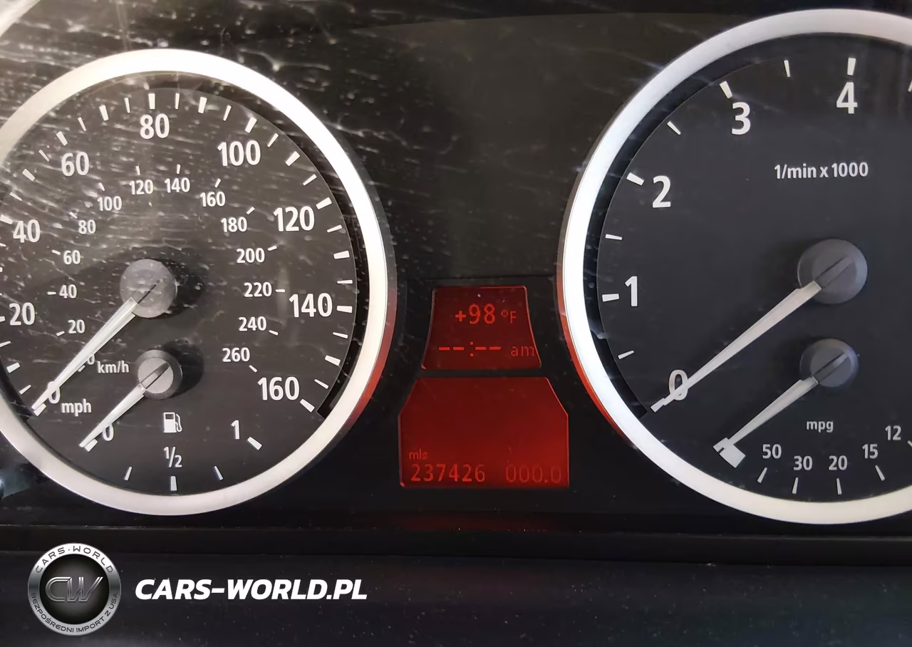 2007 BMW 525I VIN:WBANE53507CW60105 - 7