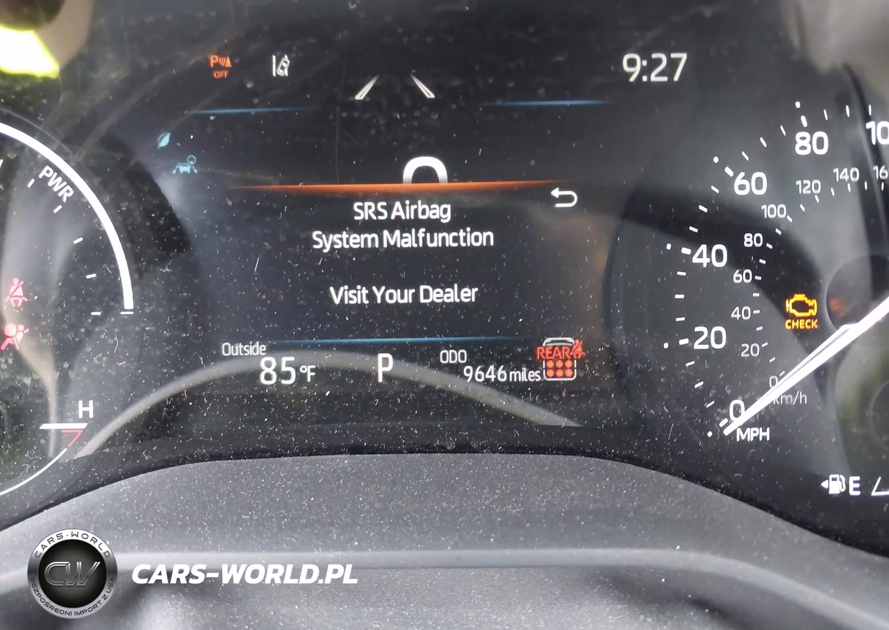 2025 Toyota Sienna Xle VIN:5TDJRKECXSS268823 - 7