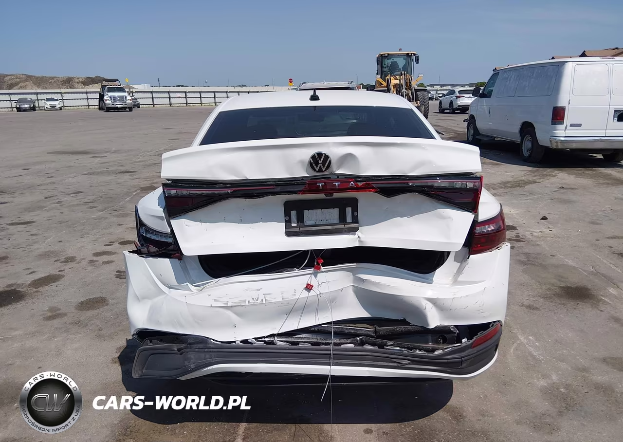 2025 Volkswagen Jetta 1.5T S VIN:3VW5X7BU1SM045181 - 15