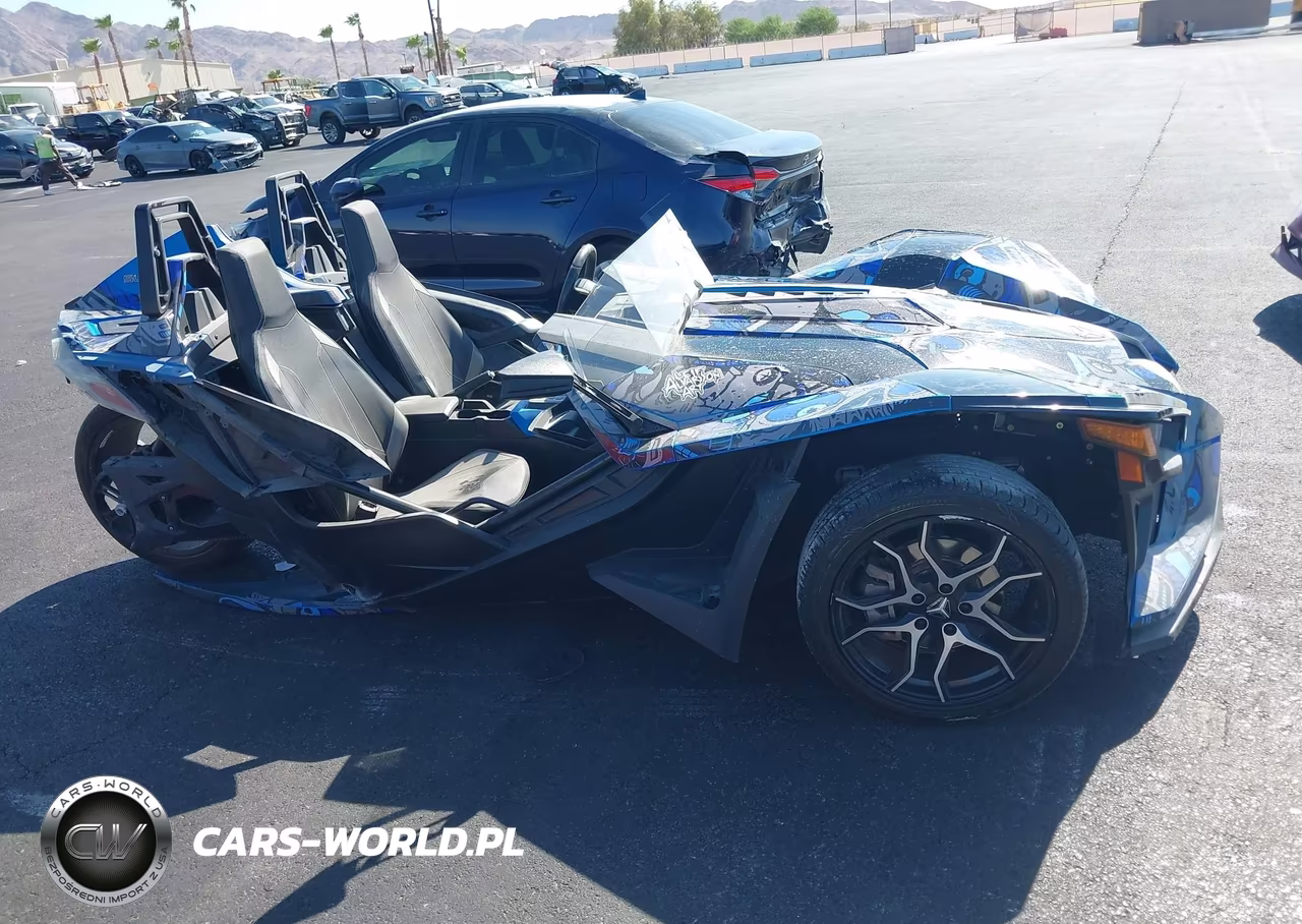 2020 Polaris Slingshot VIN:57XAAPHD1L8136961 - 13