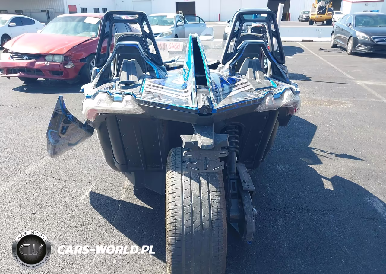 2020 Polaris Slingshot VIN:57XAAPHD1L8136961 - 17
