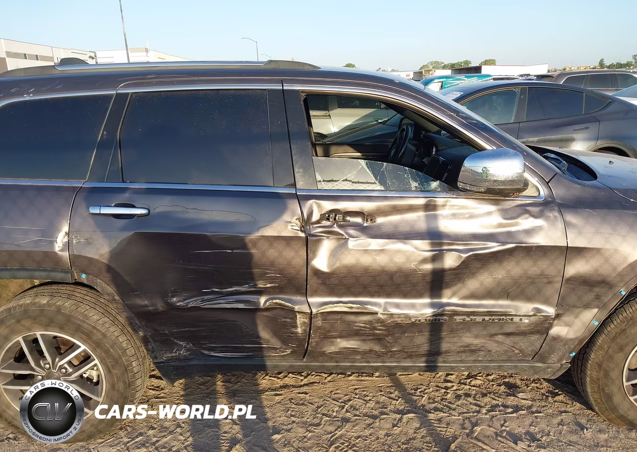 2021 Jeep Grand Cherokee Limited 4X4 VIN:1C4RJFBG9MC778724 - 13