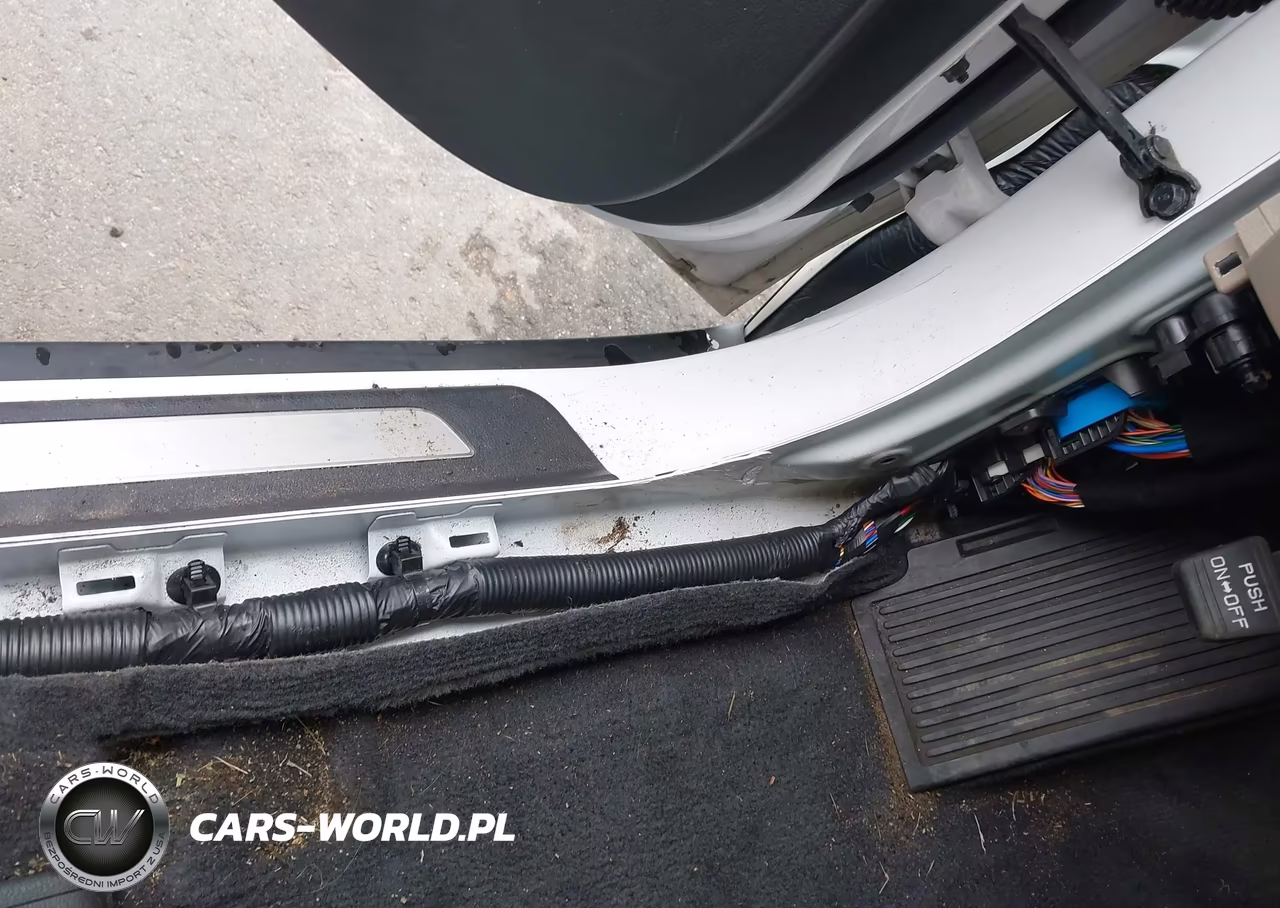 2017 Hyundai Tucson Limited VIN:KM8J3CA27HU276057 - 21