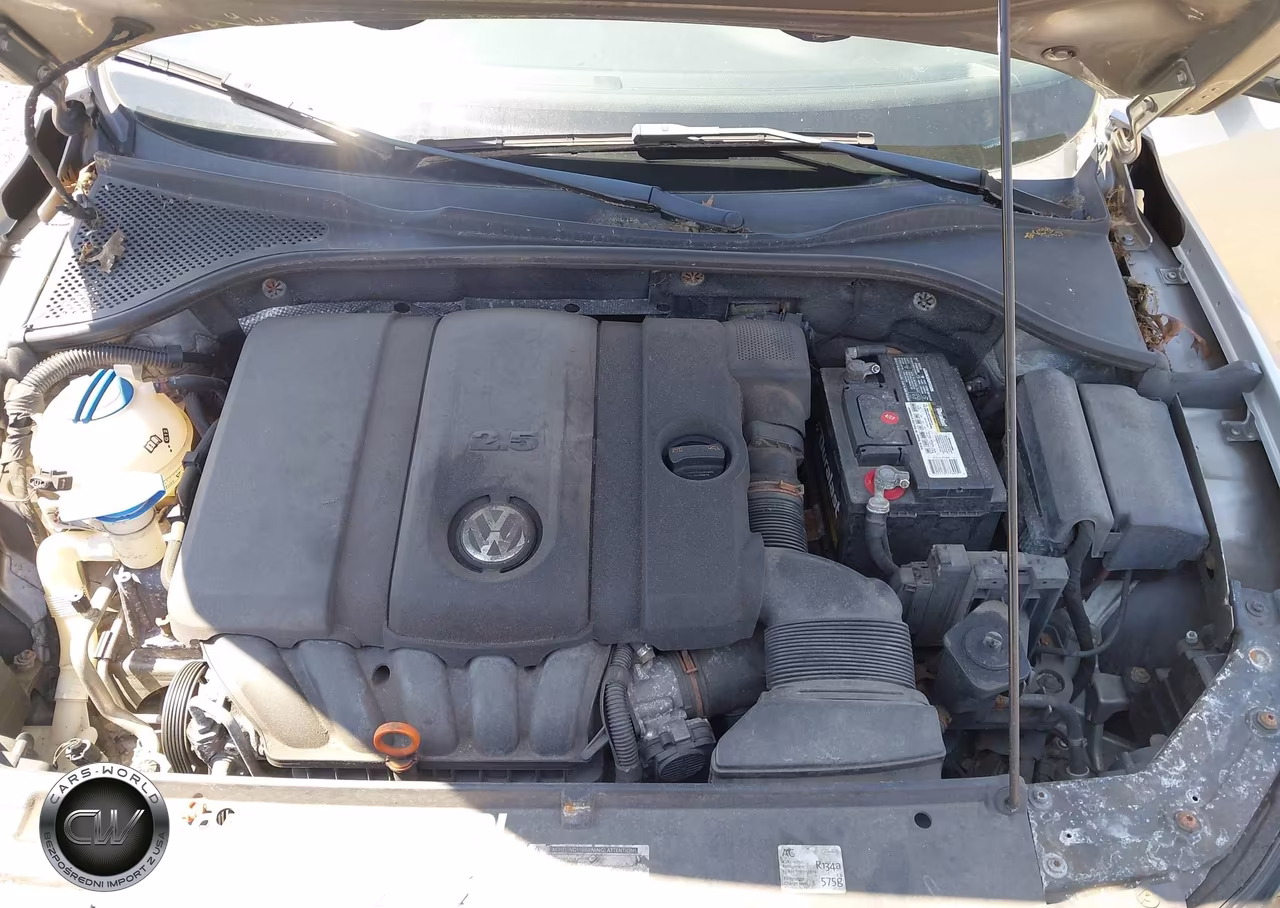 2012 Volkswagen Passat 2.5L Se VIN:1VWBP7A30CC072130 - 10