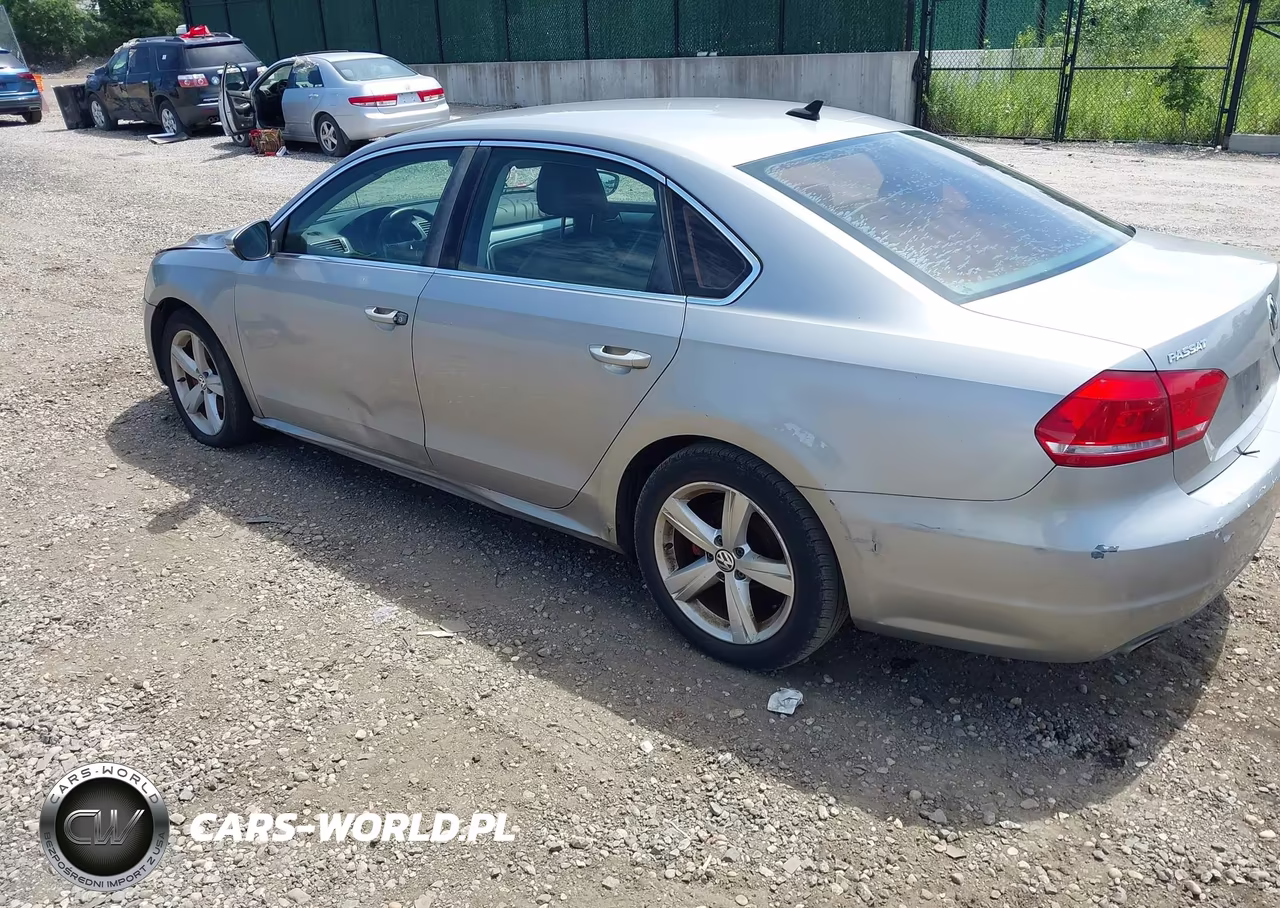 2012 Volkswagen Passat 2.5L Se VIN:1VWBP7A30CC072130 - 6