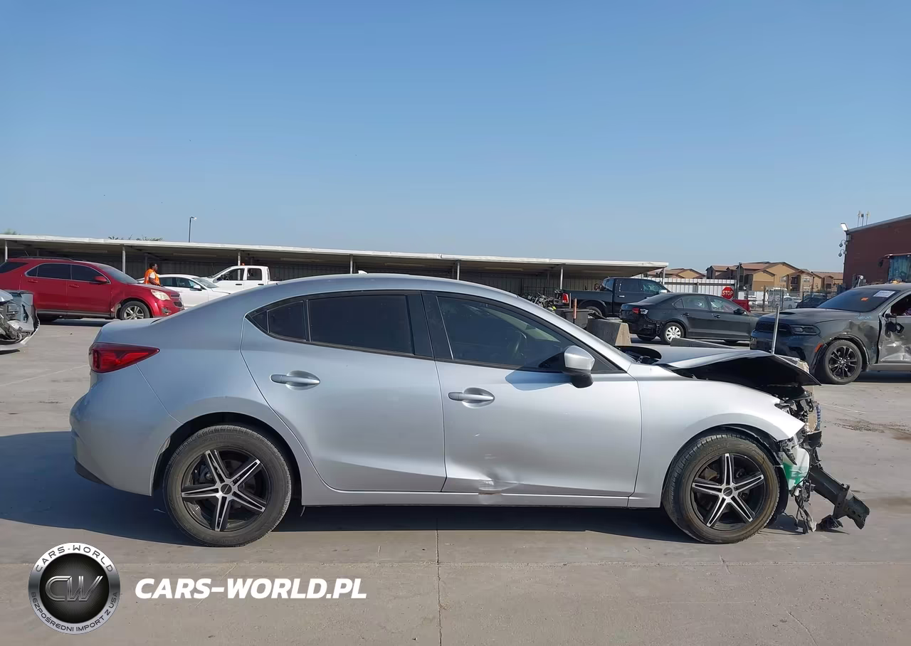 2017 Mazda Mazda3 Sport VIN:3MZBN1U71HM153841 - 14