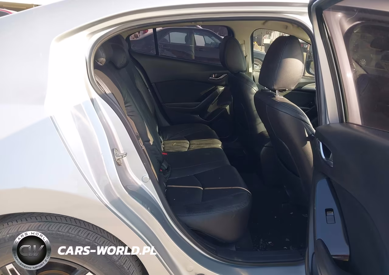 2017 Mazda Mazda3 Sport VIN:3MZBN1U71HM153841 - 8