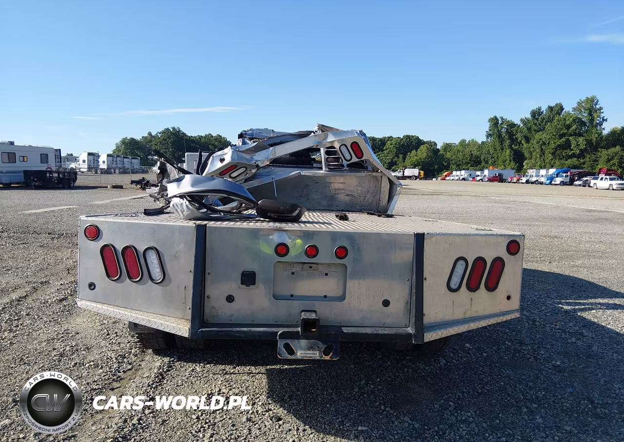 2024 Ram 4500 Chassis Tradesman-Slt-Laramie-Limited VIN:3C7WRLEL0RG240892 - 8