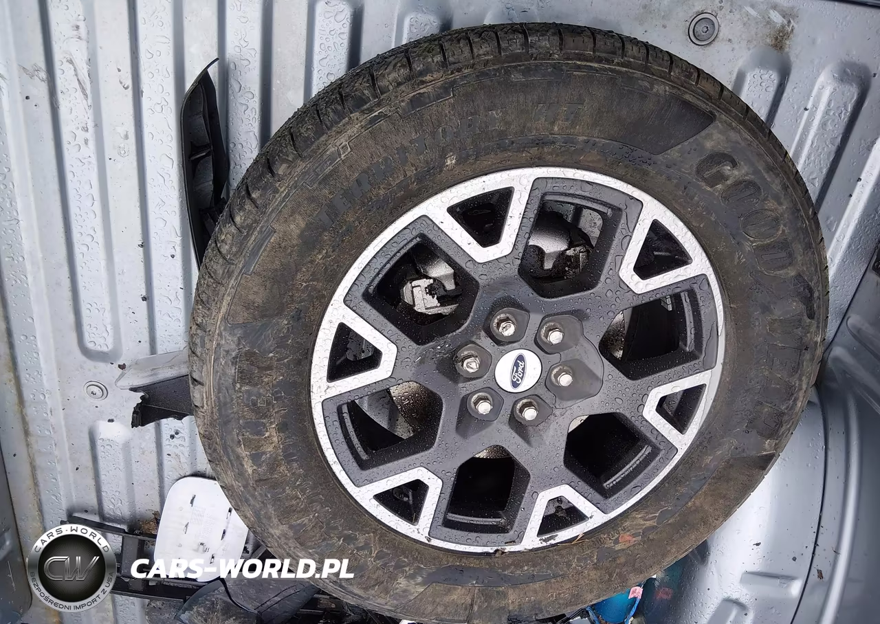 2024 Ford F-150 Stx VIN:1FTEW2KP1RKE70856 - 17