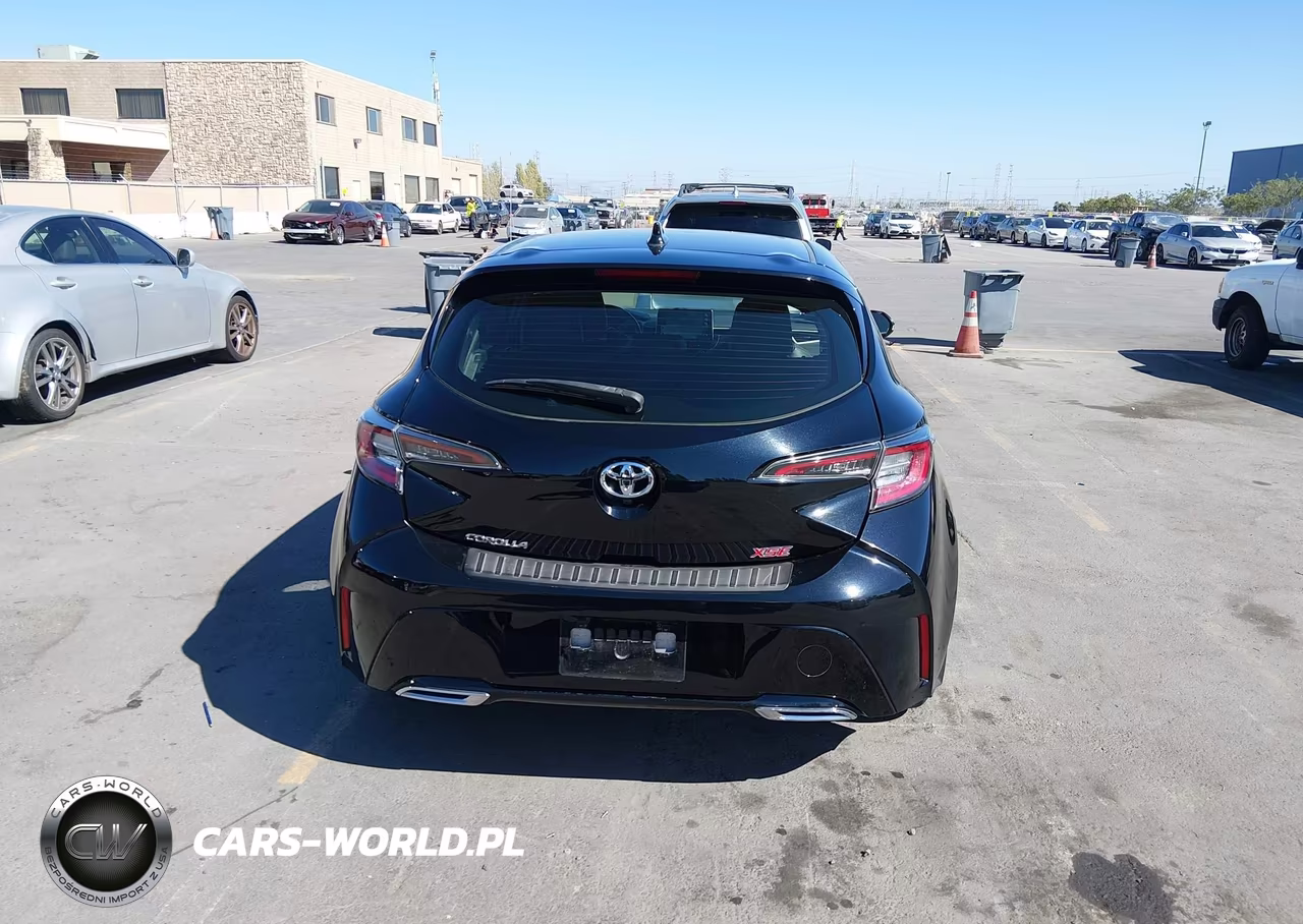 2019 Toyota Corolla Xse VIN:JTNK4RBE3K3030987 - 16