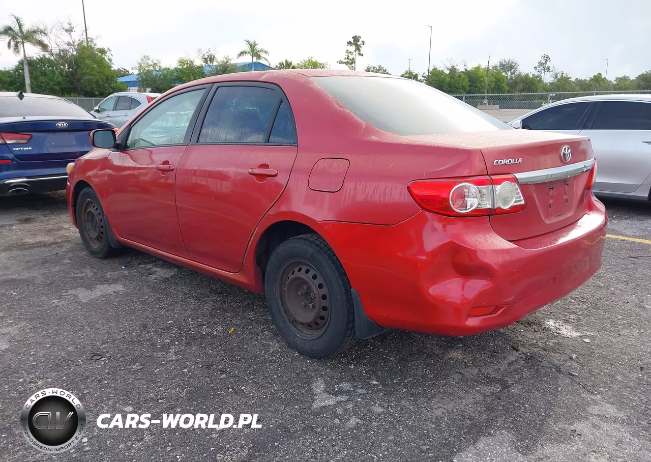 2011 Toyota Corolla Le VIN:JTDBU4EE3BJ093232 - 3