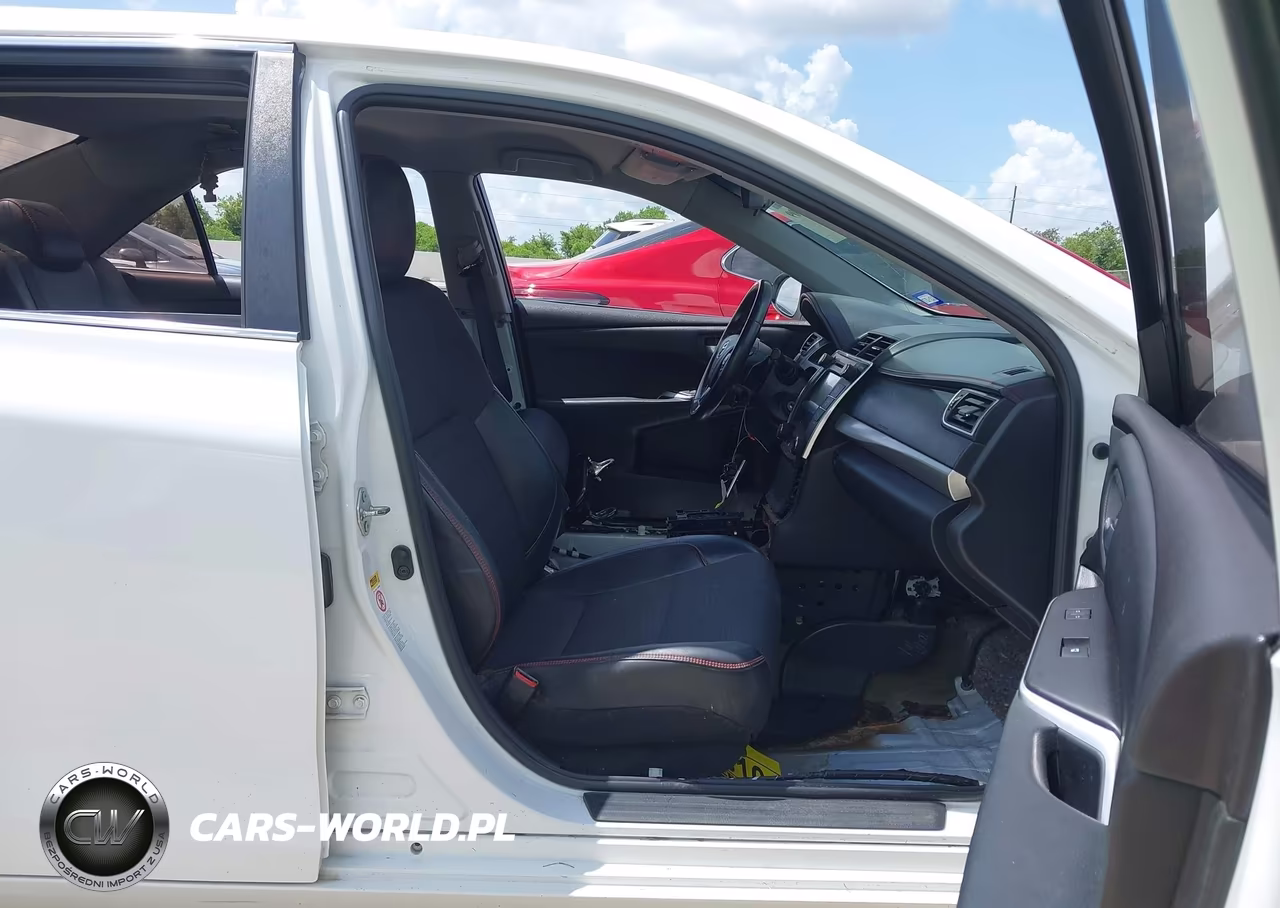 2016 Toyota Camry Se VIN:4T1BF1FK0GU531221 - 5