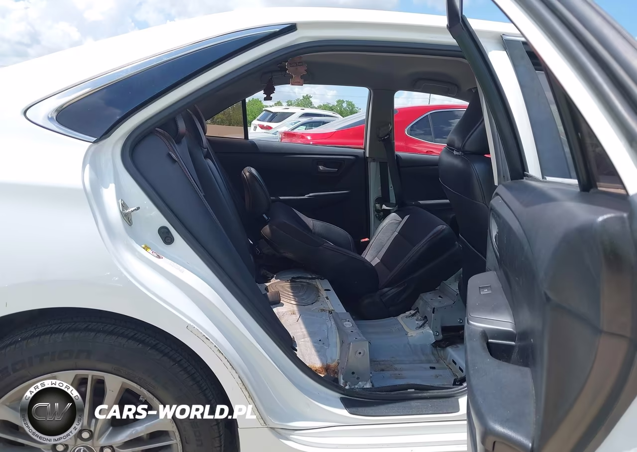 2016 Toyota Camry Se VIN:4T1BF1FK0GU531221 - 8