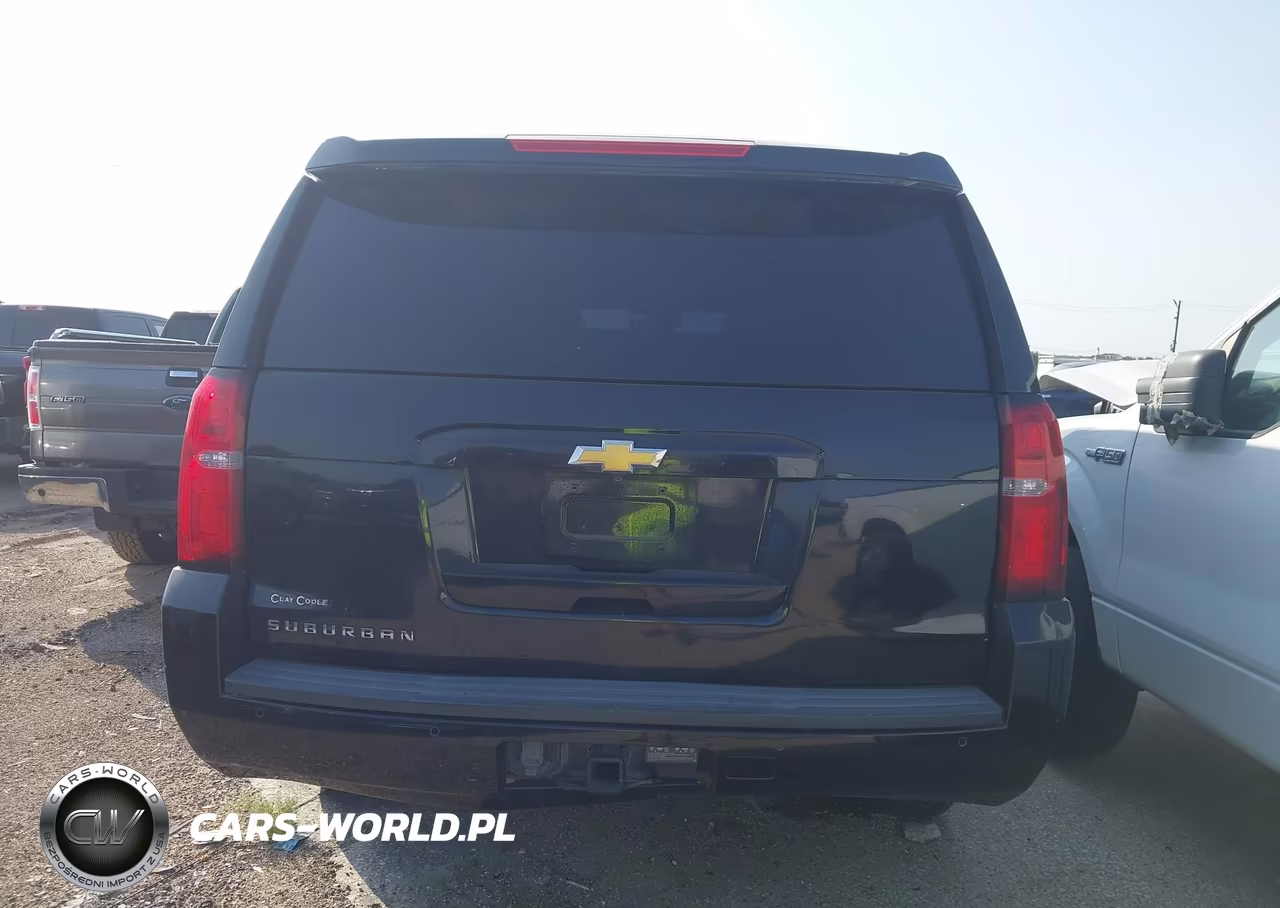 2018 Chevrolet Suburban Lt VIN:1GNSCHKC7JR106715 - 16