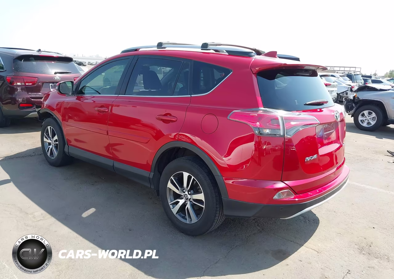 2017 Toyota Rav4 Xle VIN:JTMWFREV7HJ106596 - 3