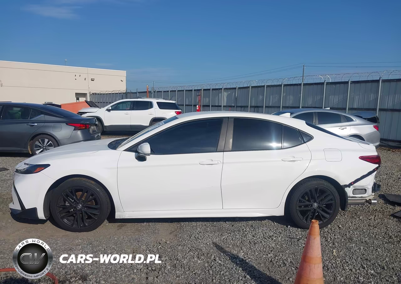 2025 Toyota Camry Se VIN:4T1DAACK8SU034955 - 14