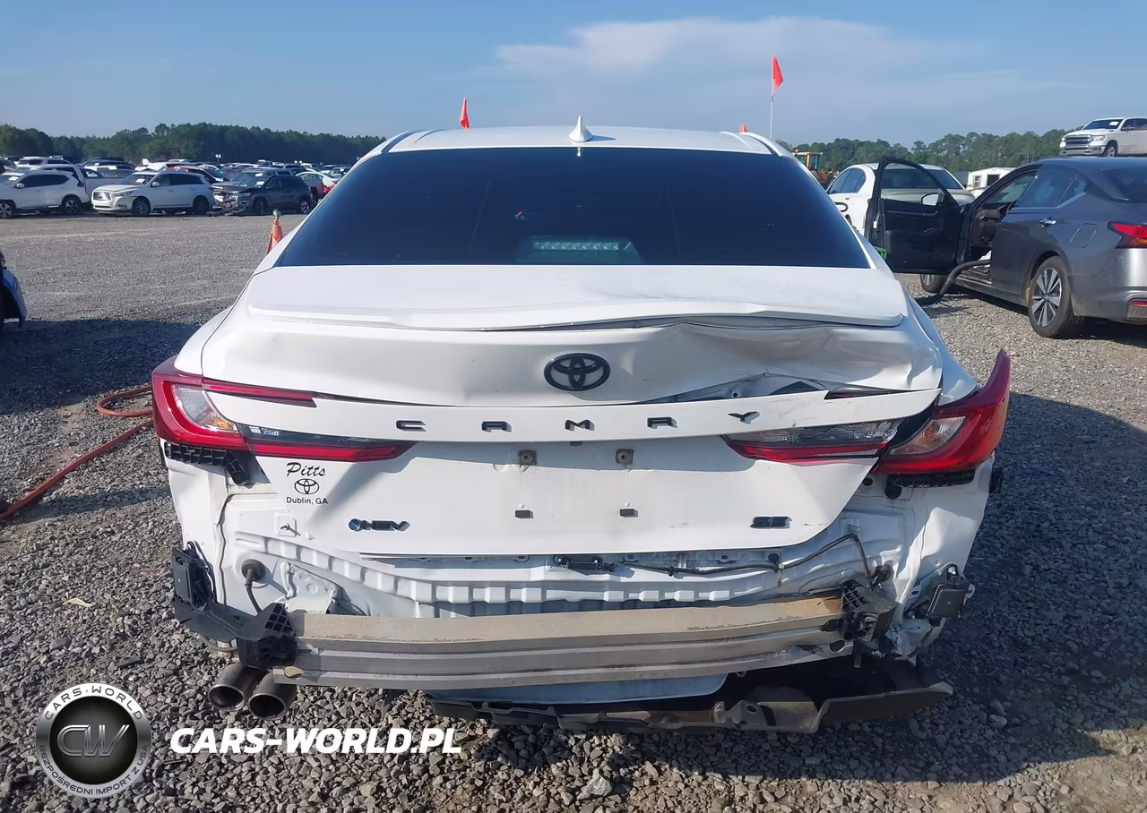 2025 Toyota Camry Se VIN:4T1DAACK8SU034955 - 16