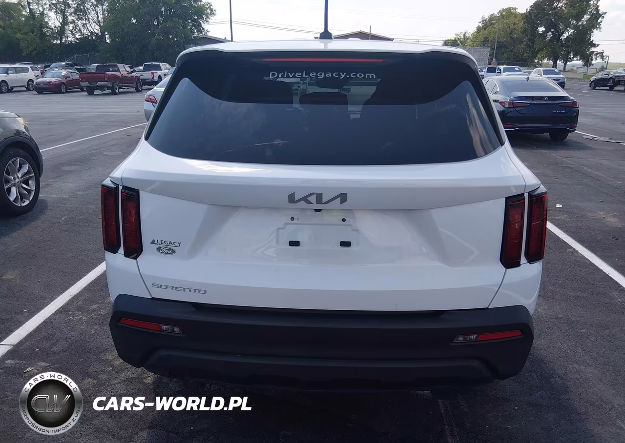 2023 Kia Sorento Lx VIN:5XYRG4LC0PG185204 - 17