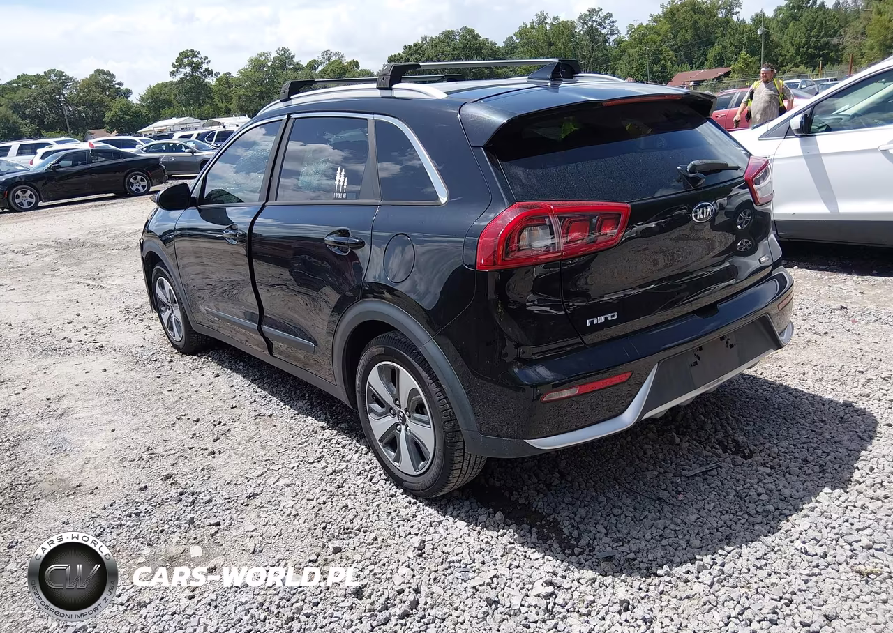 2018 Kia Niro Lx VIN:KNDCB3LC9J5145363 - 3