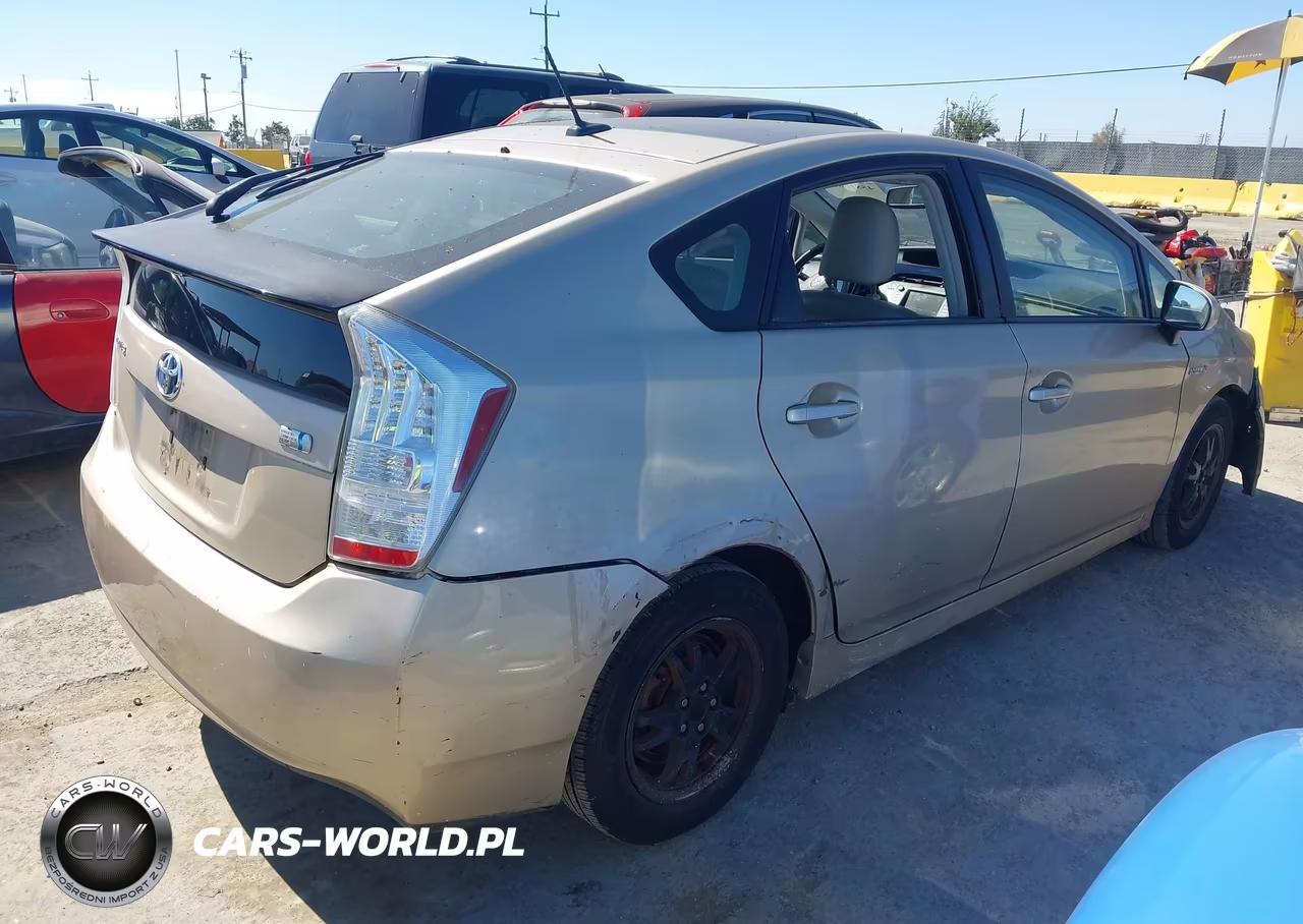 2010 Toyota Prius Iv VIN:JTDKN3DU8A1071306 - 4