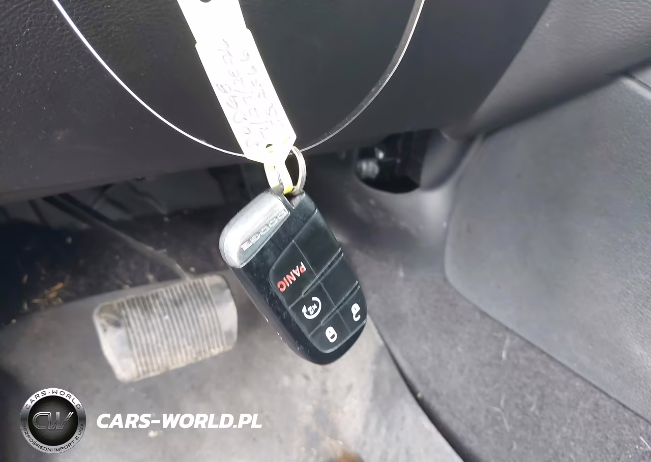 2013 Dodge Journey Crew VIN:3C4PDDDG7DT541556 - 11