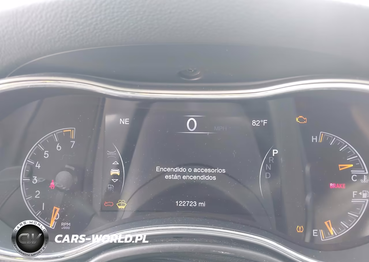 2018 Jeep Grand Cherokee Altitude 4X4 VIN:1C4RJFAG9JC367644 - 7