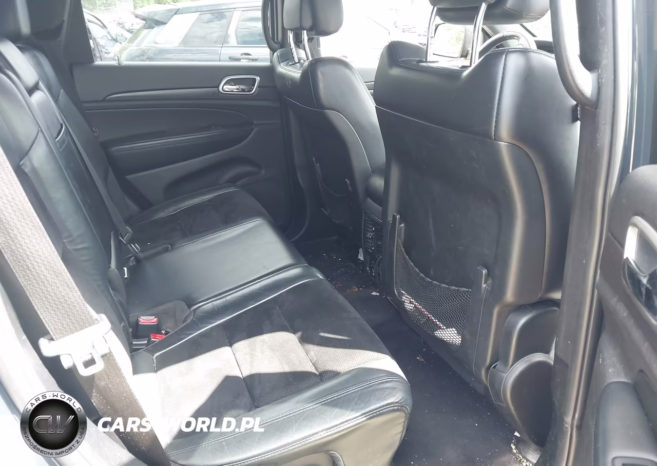 2018 Jeep Grand Cherokee Altitude 4X4 VIN:1C4RJFAG9JC367644 - 8