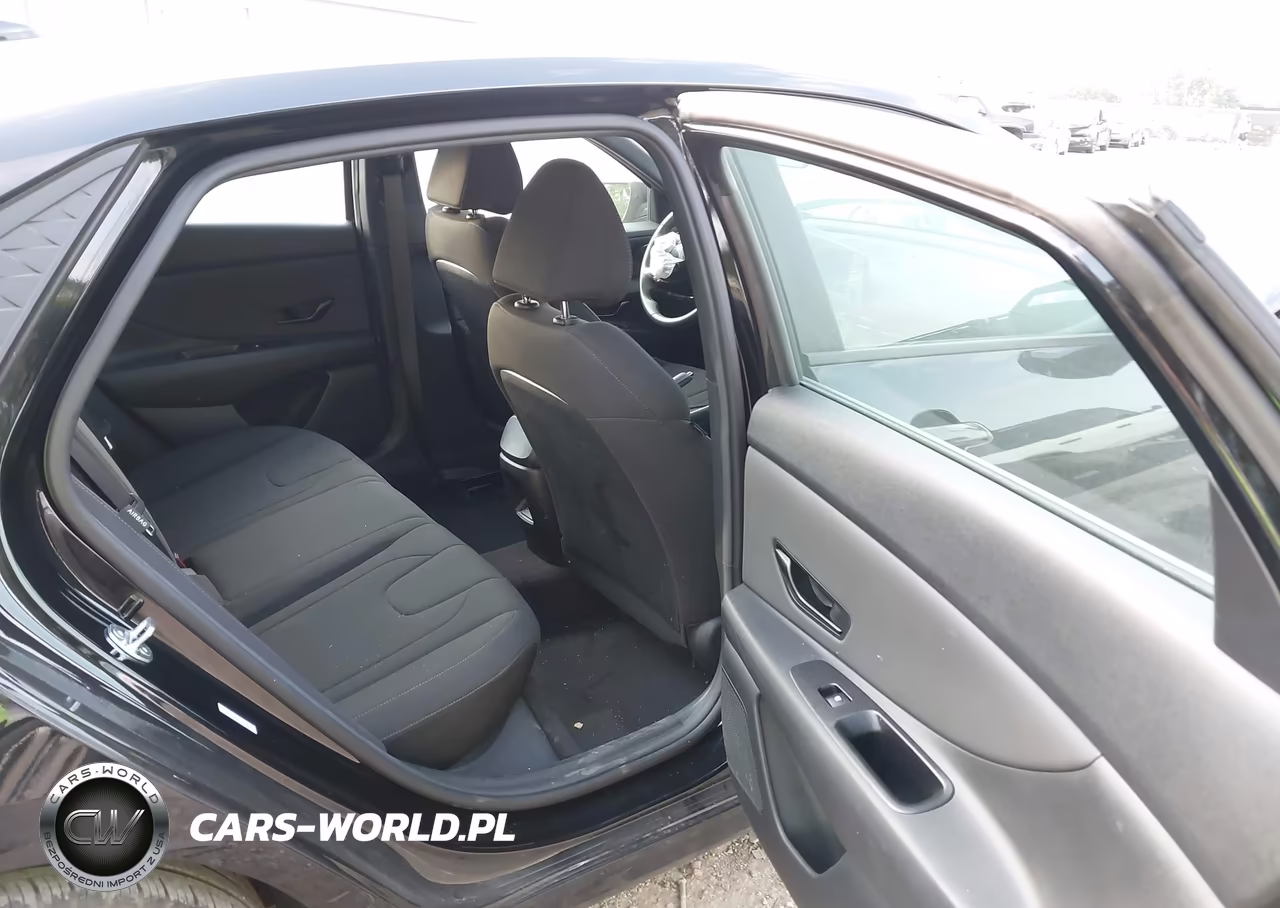 2026 Hyundai Elantra Sel Sport VIN:KMHLM4DG5TU173392 - 8
