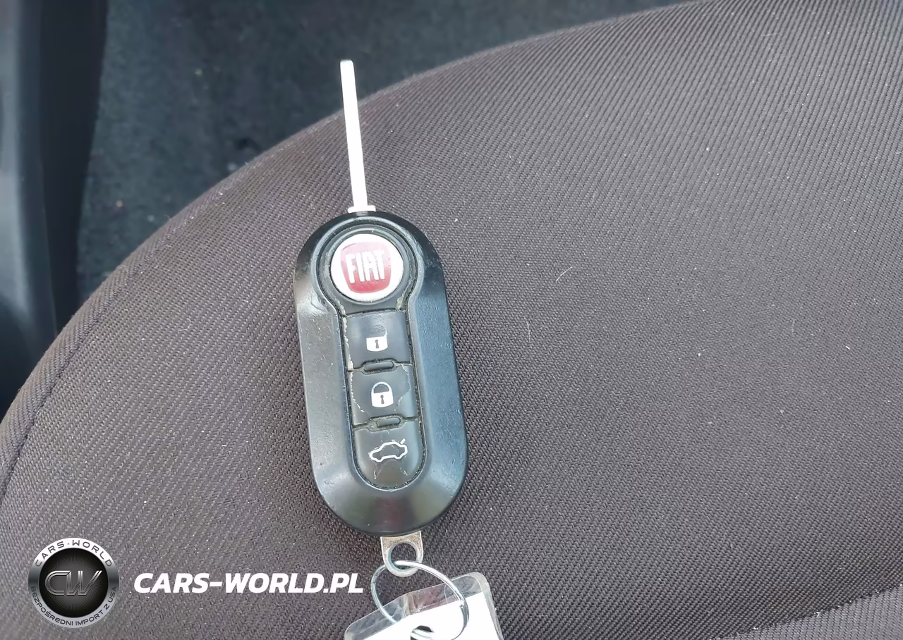 2015 Fiat 500C Pop VIN:3C3CFFDR2FT755979 - 11