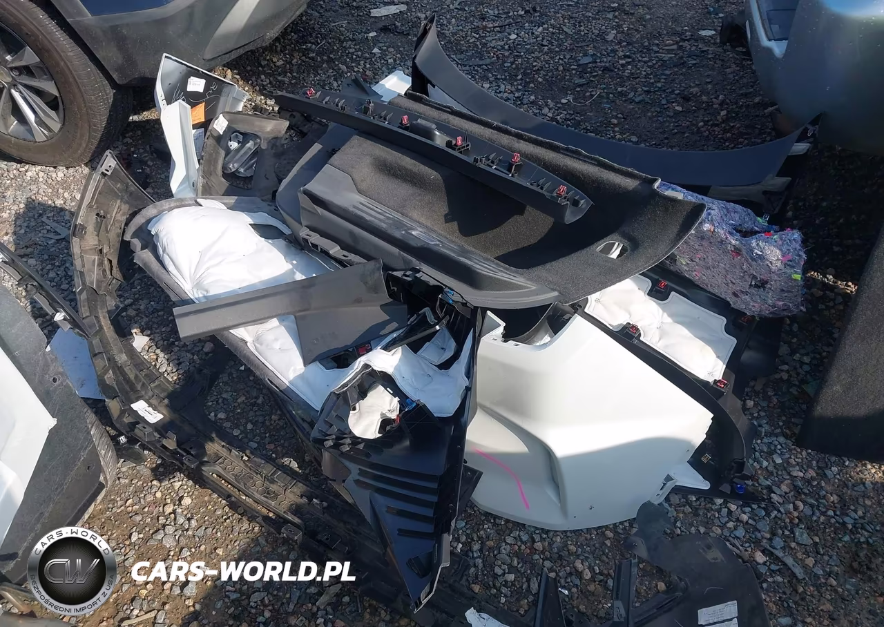 2025 Cadillac Xt4 Fwd Premium Luxury VIN:1GYFZCR42SF113854 - 12