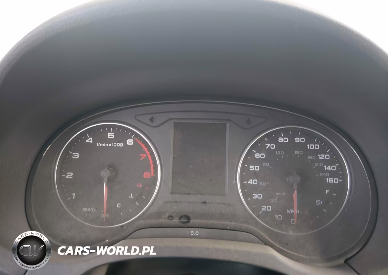 2016 Audi A3 2.0T Premium VIN:WAUB8GFF9G1002420 - 7