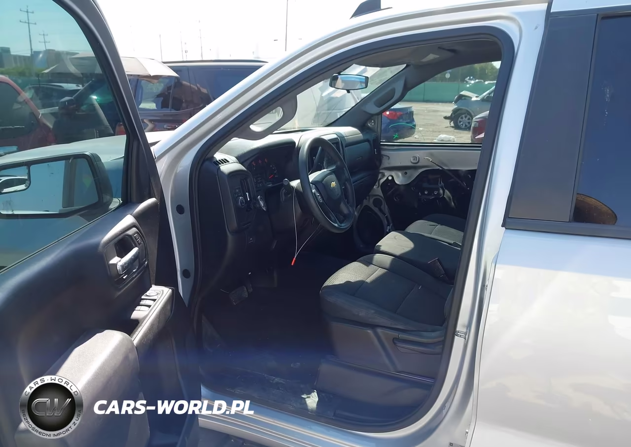 2020 Chevrolet Silverado 1500 2Wd Short Bed Custom VIN:1GCPWBEH2LZ121720 - 5