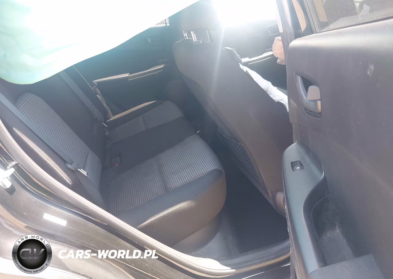 2018 Hyundai Kona Sel VIN:KM8K22AAXJU105107 - 8