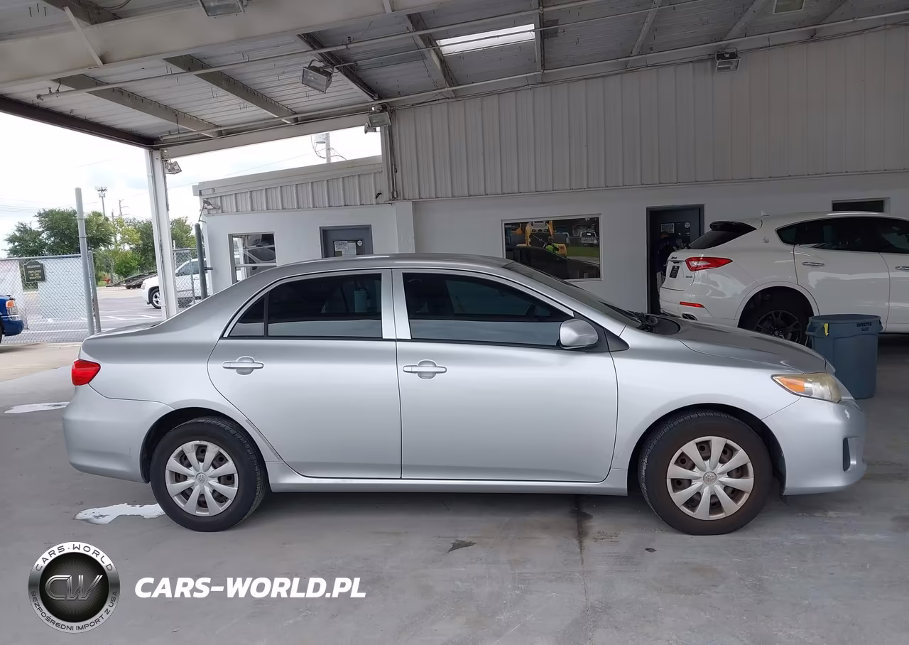 2013 Toyota Corolla L VIN:JTDBU4EE9DJ121862 - 13