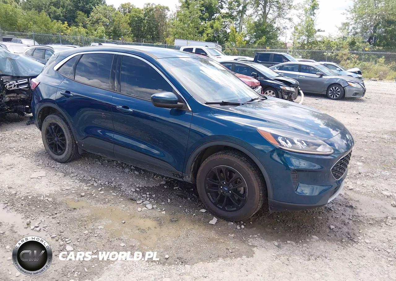 2020 Ford Escape Se