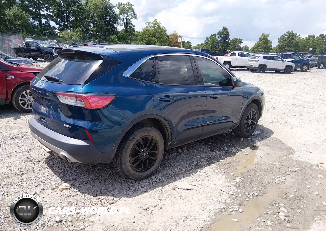 2020 Ford Escape Se VIN:1FMCU9G61LUC25584 - 4