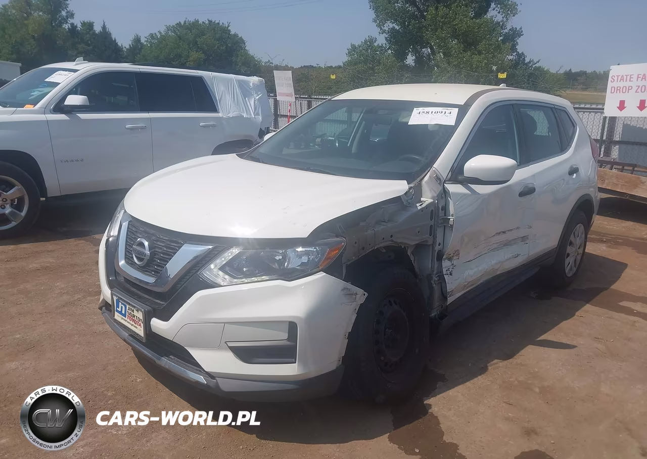 2017 Nissan Rogue S VIN:5N1AT2MV8HC815503 - 2