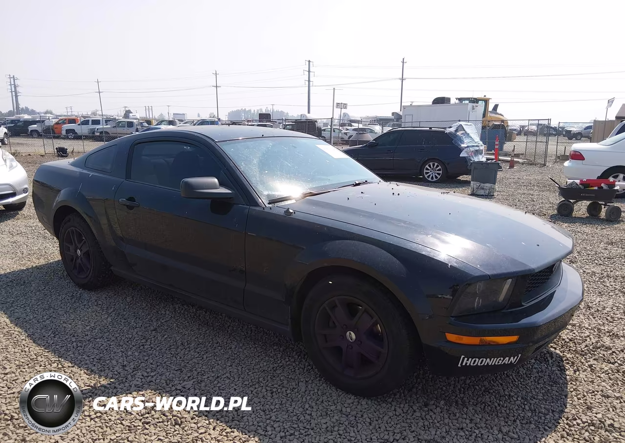 2006 Ford Mustang V6 – zdjęcie 1 z 12