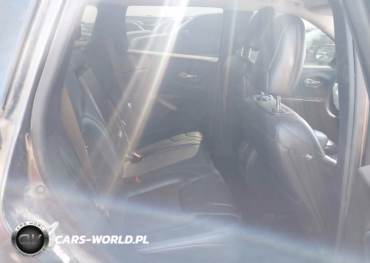 2020 Jeep Cherokee Altitude Fwd VIN:1C4PJLLB2LD645126 - 8