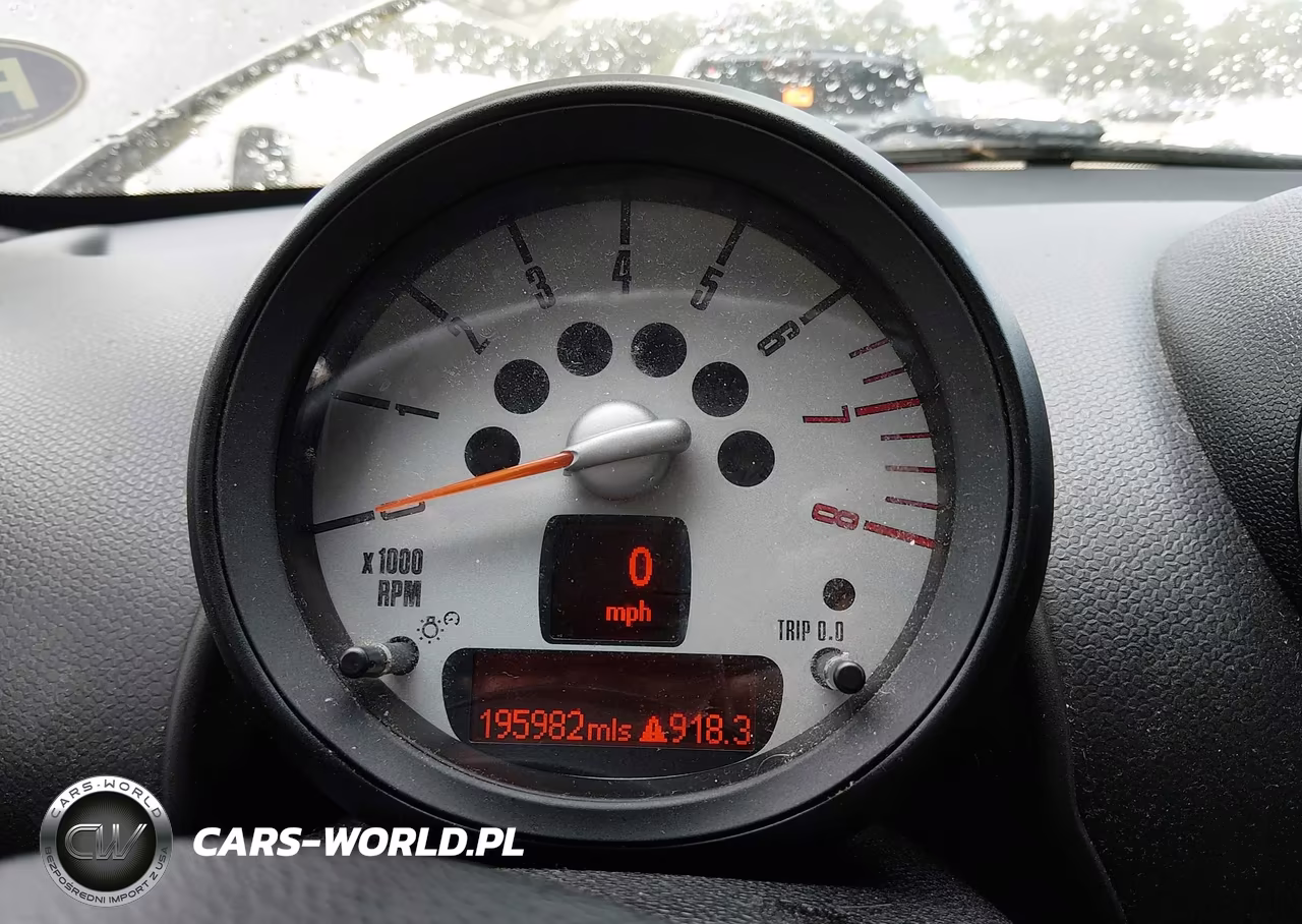 2011 Mini Cooper Countryman VIN:WMWZB3C54BWM01333 - 7
