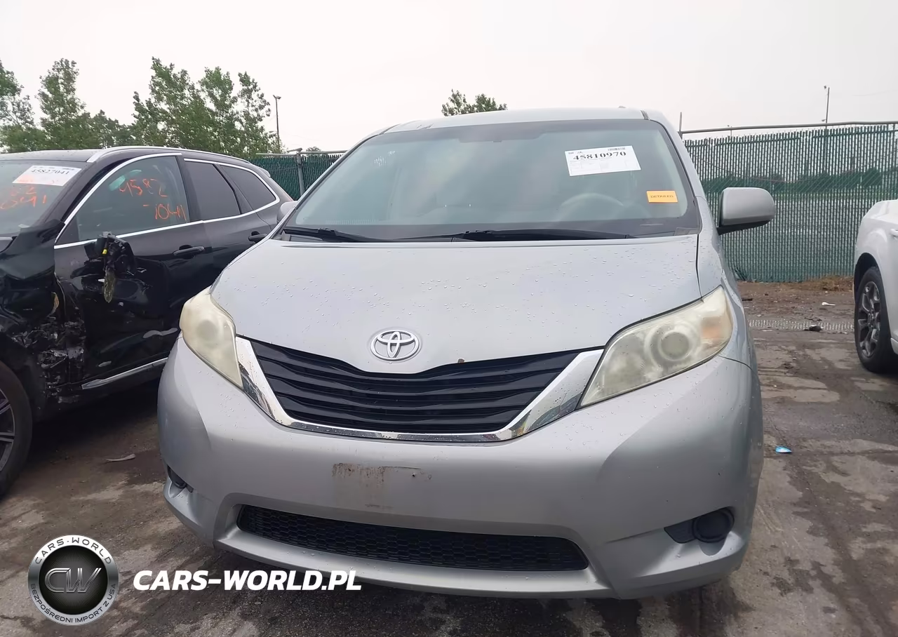 2013 Toyota Sienna Le V6 8 Passenger VIN:5TDKK3DC3DS397747 - 12