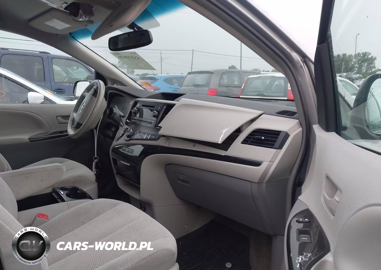 2013 Toyota Sienna Le V6 8 Passenger VIN:5TDKK3DC3DS397747 - 5