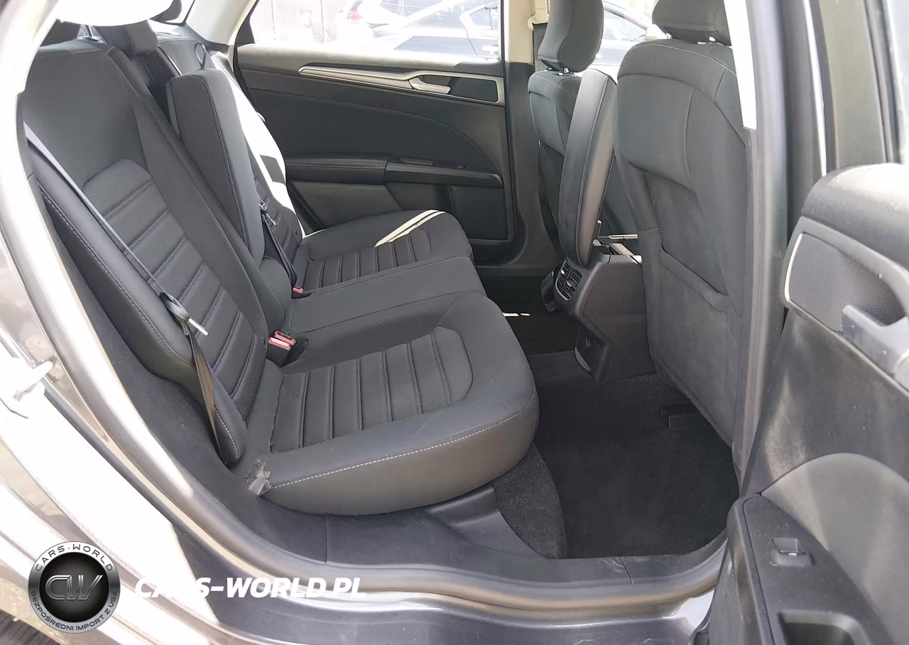 2019 Ford Fusion Hybrid Se VIN:3FA6P0LUXKR198664 - 8