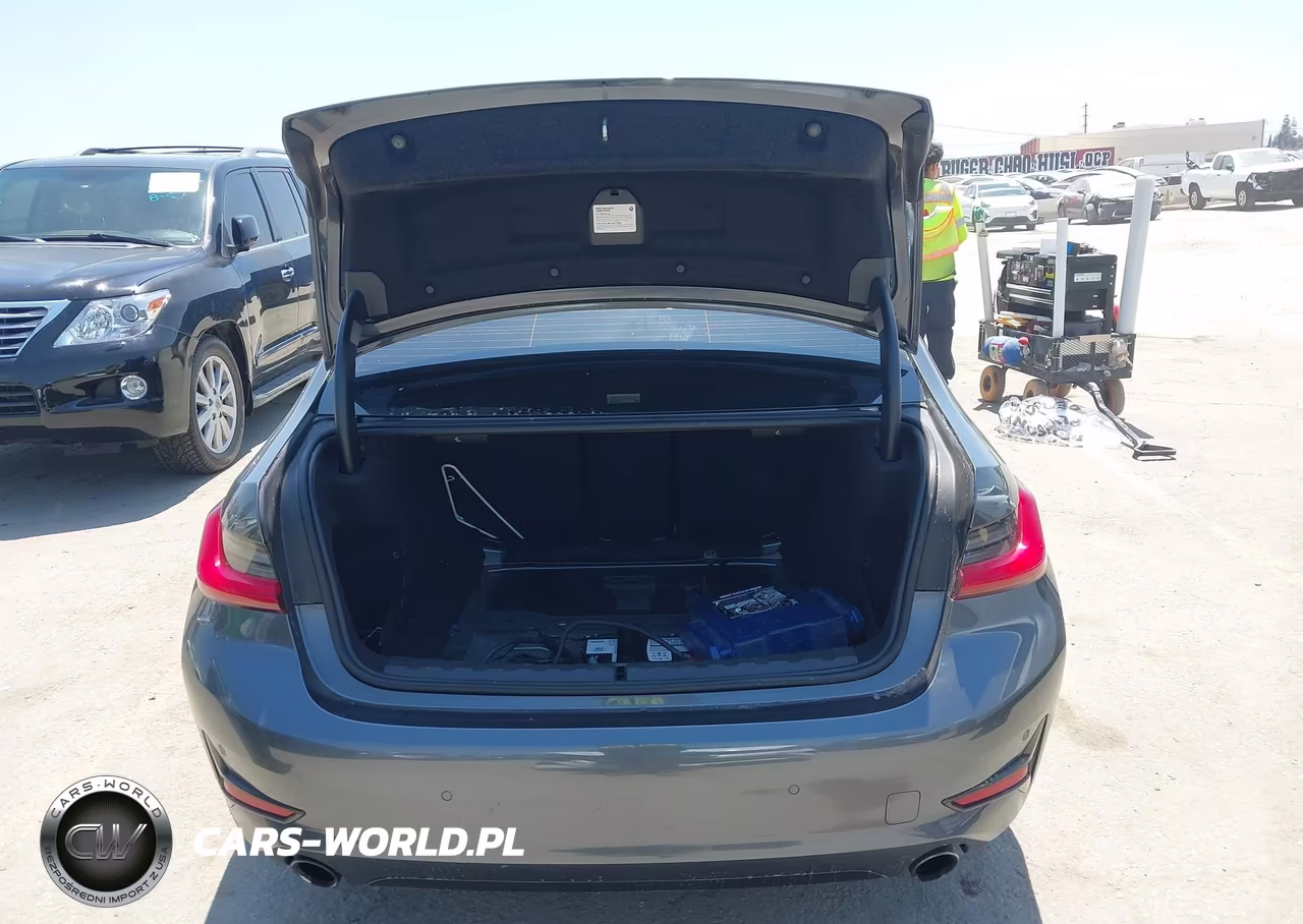 2020 BMW 330I VIN:3MW5R1J07L8B14455 - 16
