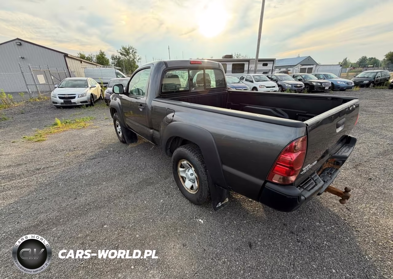 2013 Toyota Tacoma VIN:5TFPX4EN4DX014423 - 3