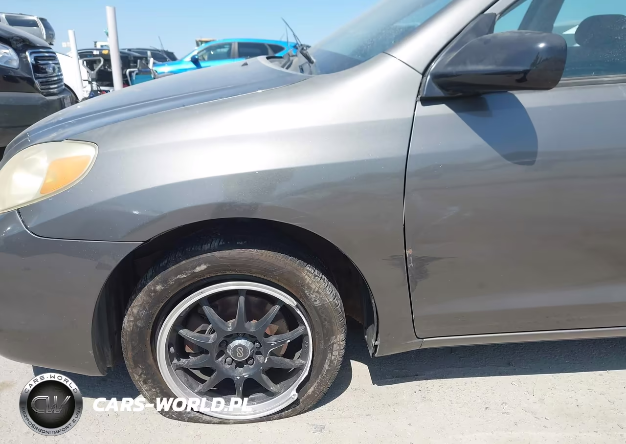 2005 Toyota Matrix VIN:2T1KR32E65C448975 - 6