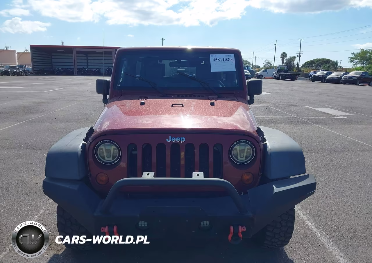 2010 Jeep Wrangler Unlimited Sport VIN:1J4BA3H18AL125021 - 12