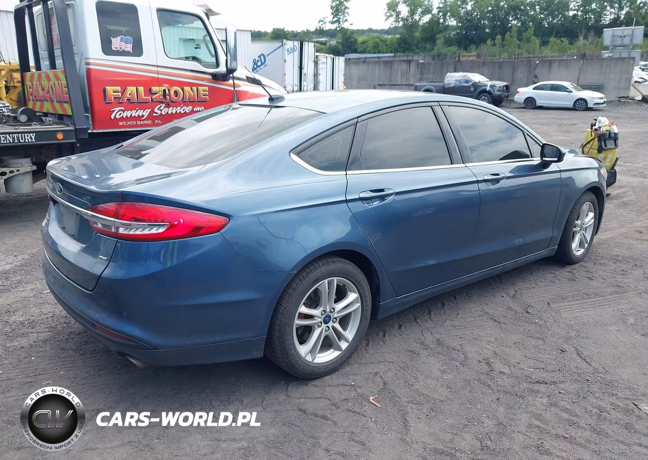 2018 Ford Fusion Se VIN:3FA6P0H71JR179972 - 4